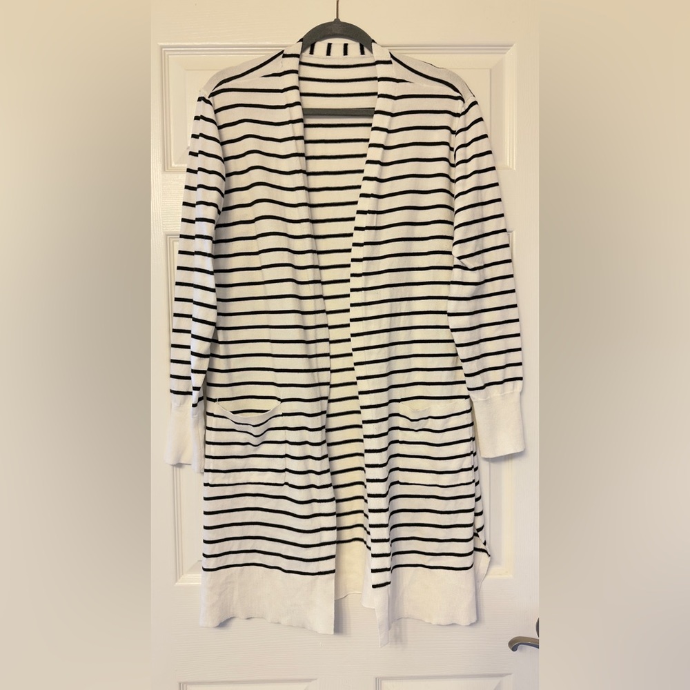 Striped Black & White Long Duster Cardigan Sz XL